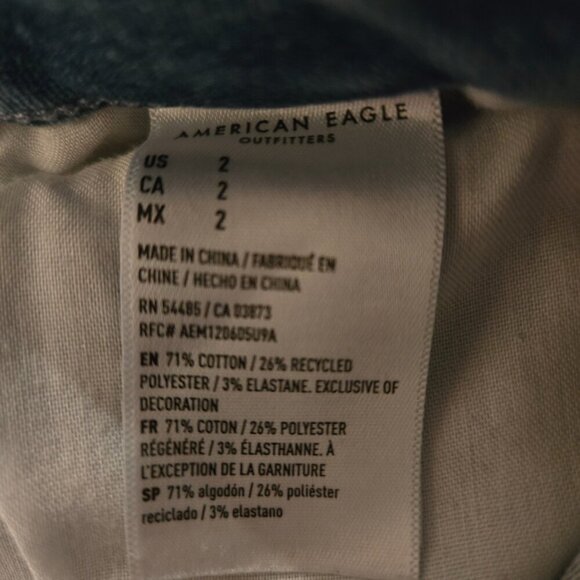 American Eagle Curvy High Rise Cutoff Distressed Shortie 2 - Picture 4 of 4